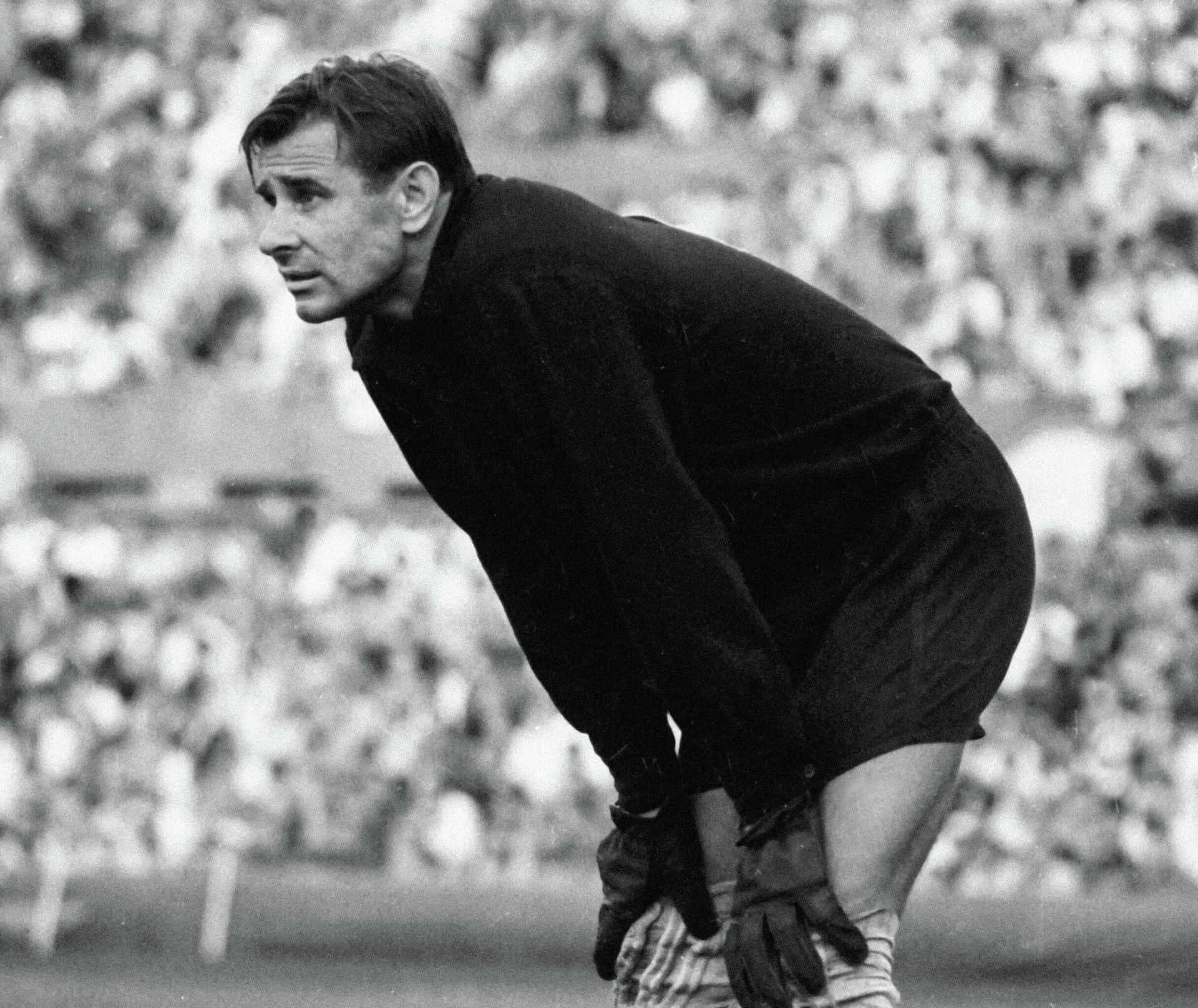 Legendary Professional Goalkeeper Lev Yashin Background
