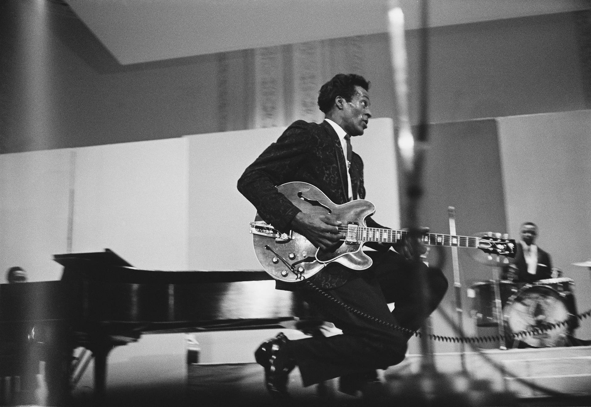 Legendary Rock 'n' Roll Icon, Chuck Berry, In The 1970s Background