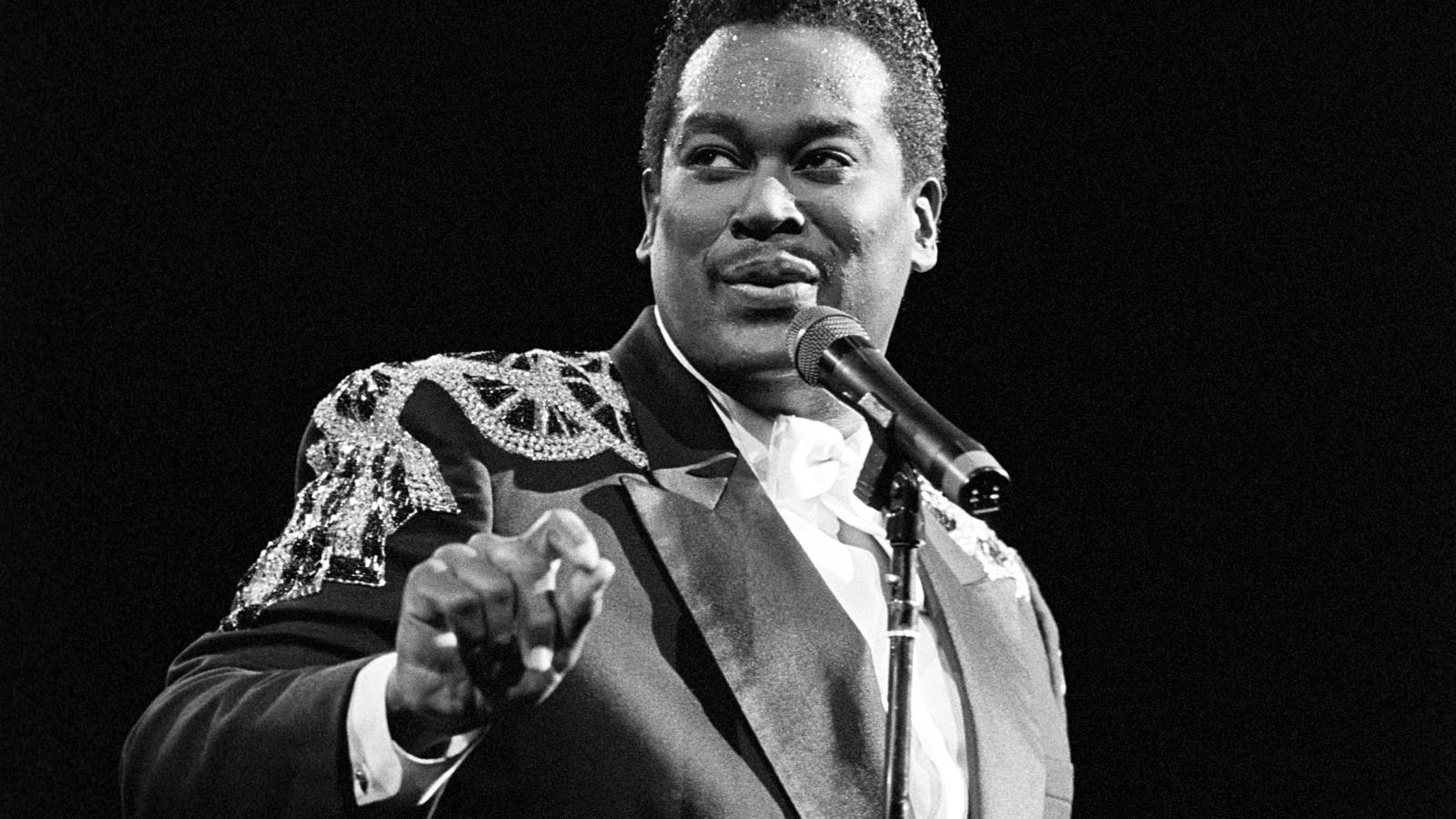 Legendary Singer-songwriter Luther Vandross Background