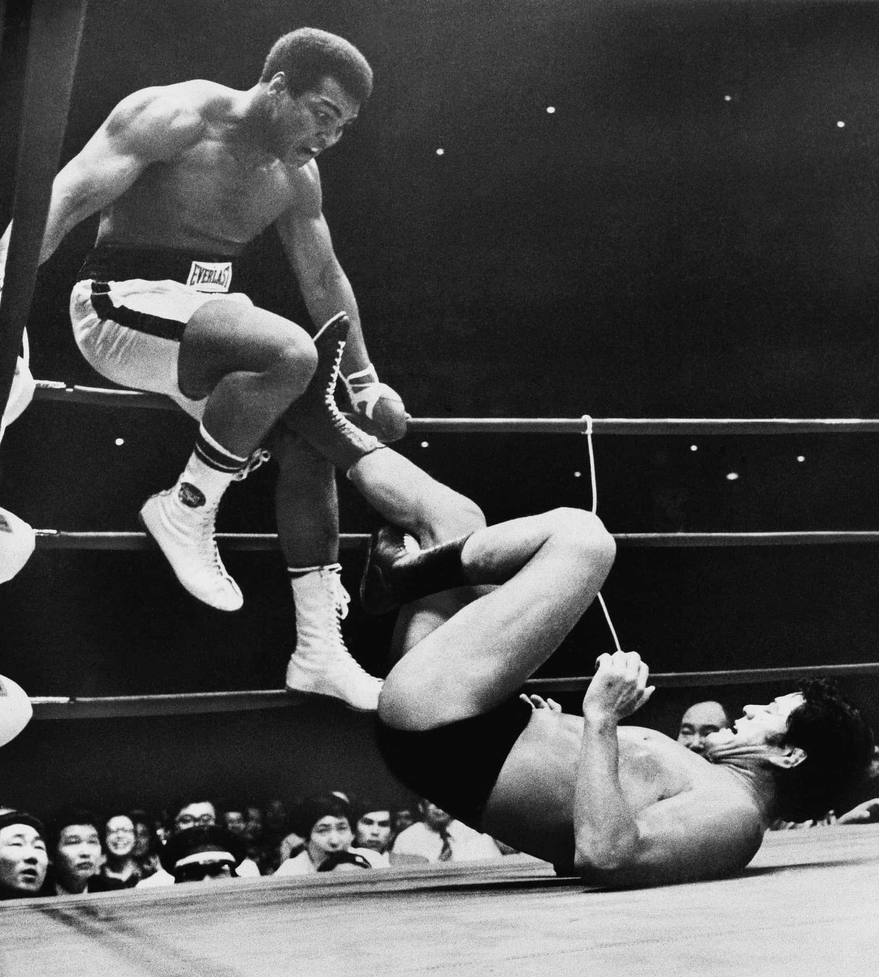 Legendary Wrestler Antonio Inoki Delivering Powerful Kicks