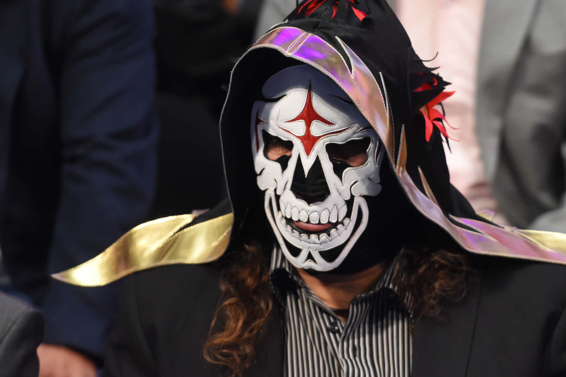 Legendary Wrestler La Parka In Action Background