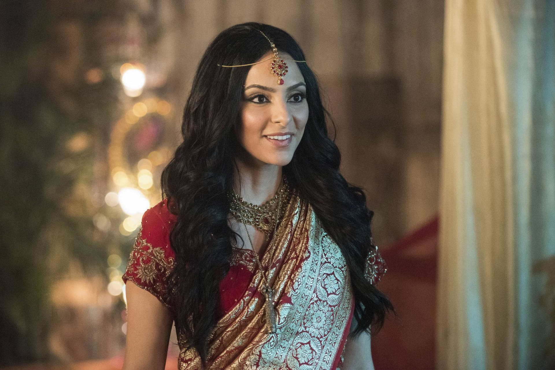 Legends Of Tomorrow Zari Indian Outfit