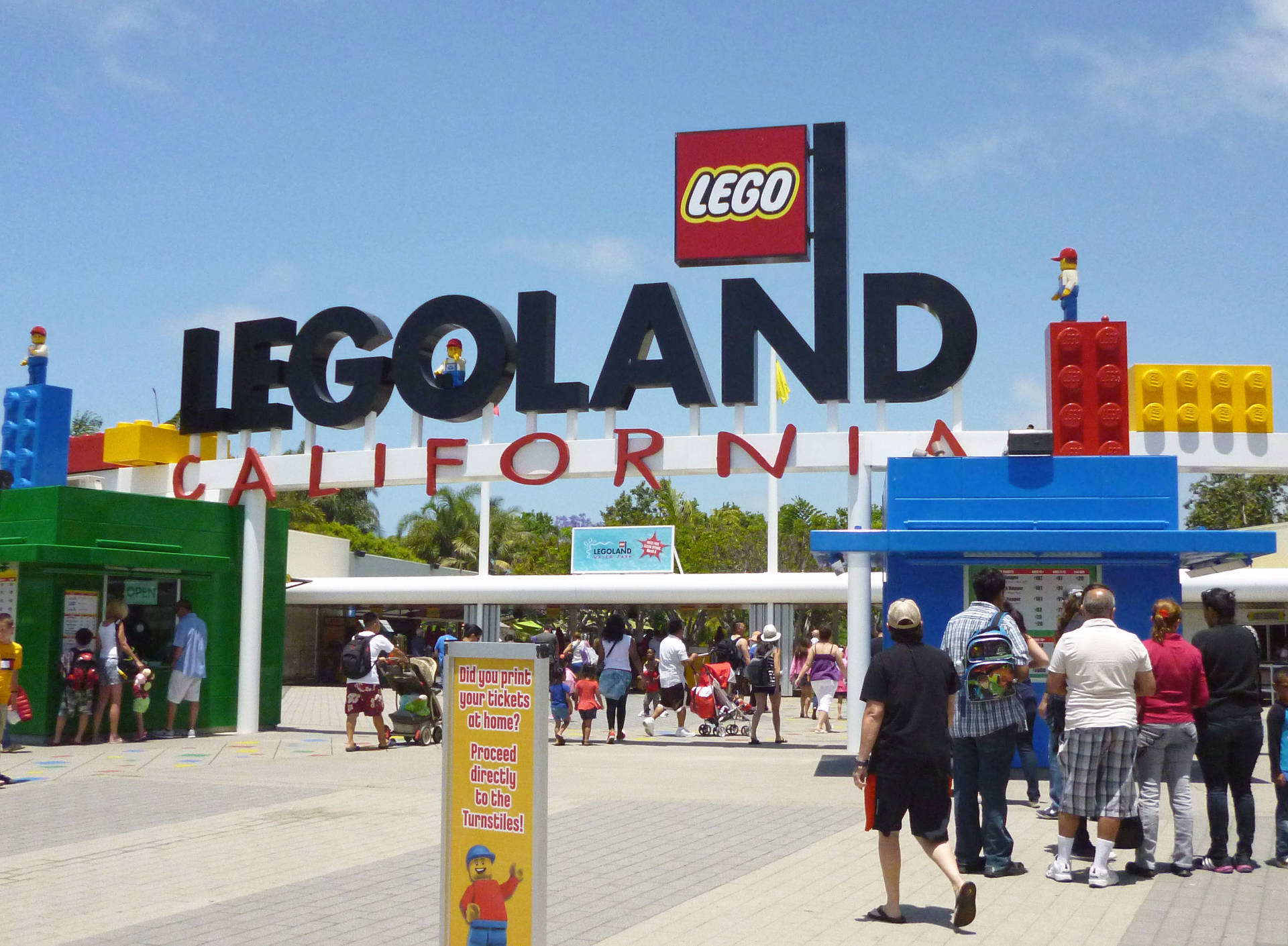 Legoland California Background