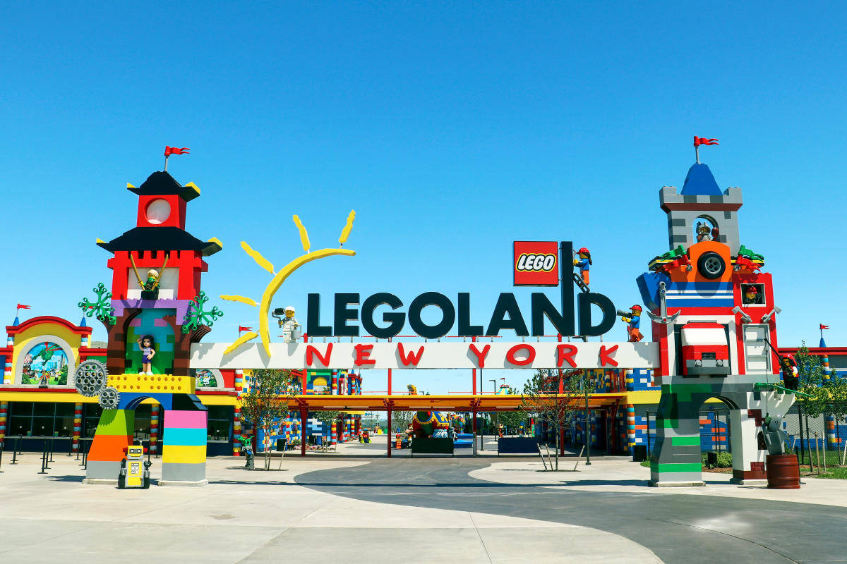 Legoland New York Background