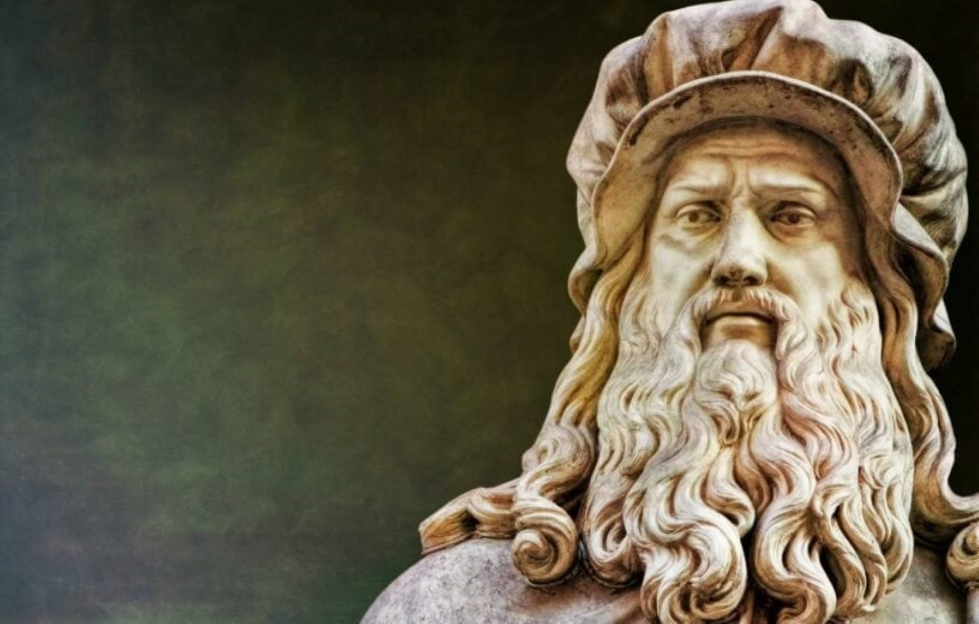 Leonardo Da Vinci Statue In Florence Background