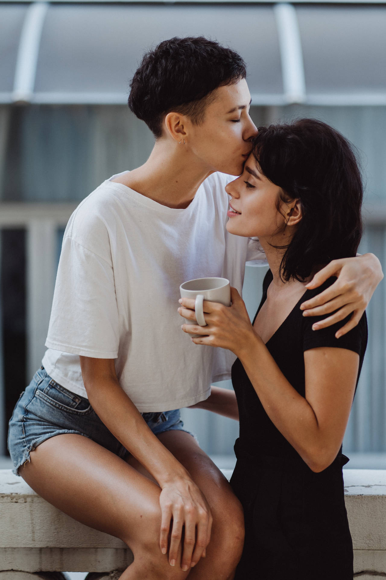 Lesbian Girl Forehead Kiss Background