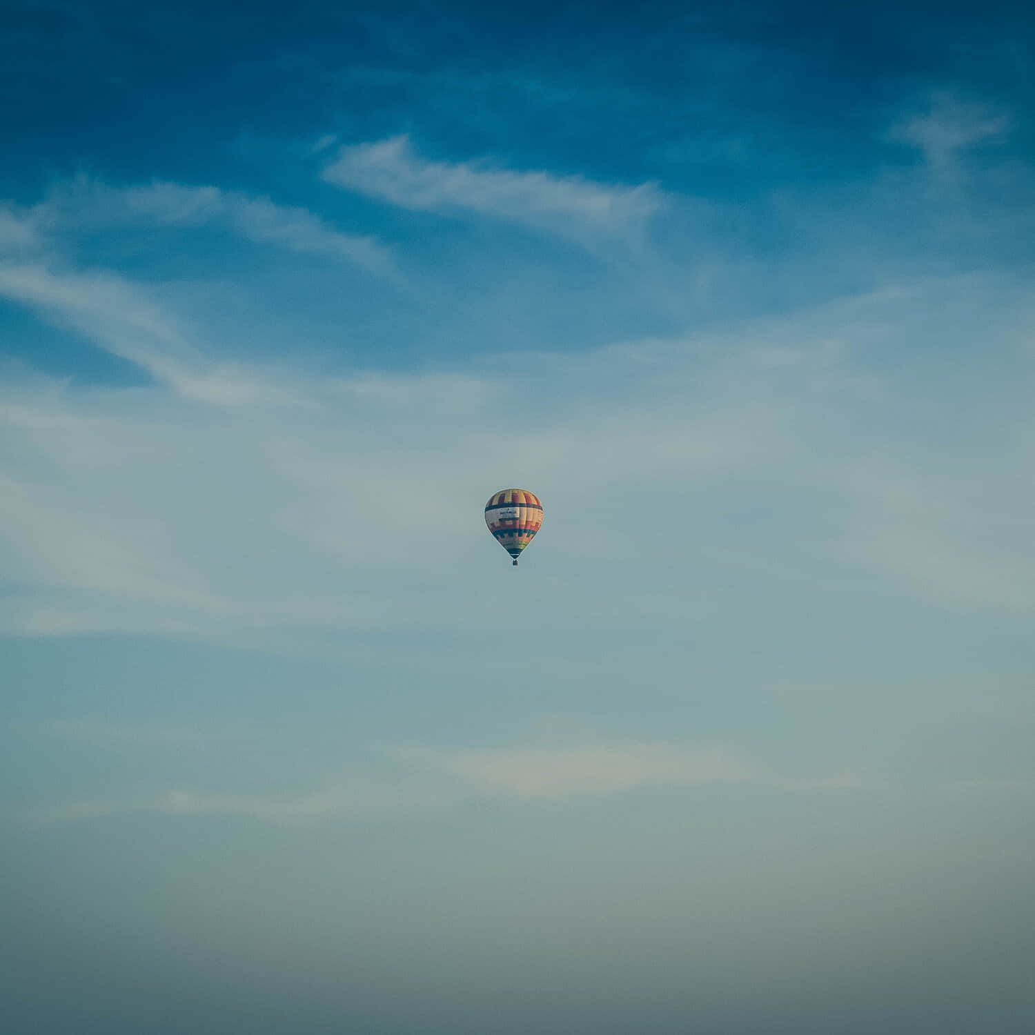 Let Go Air Balloon Background