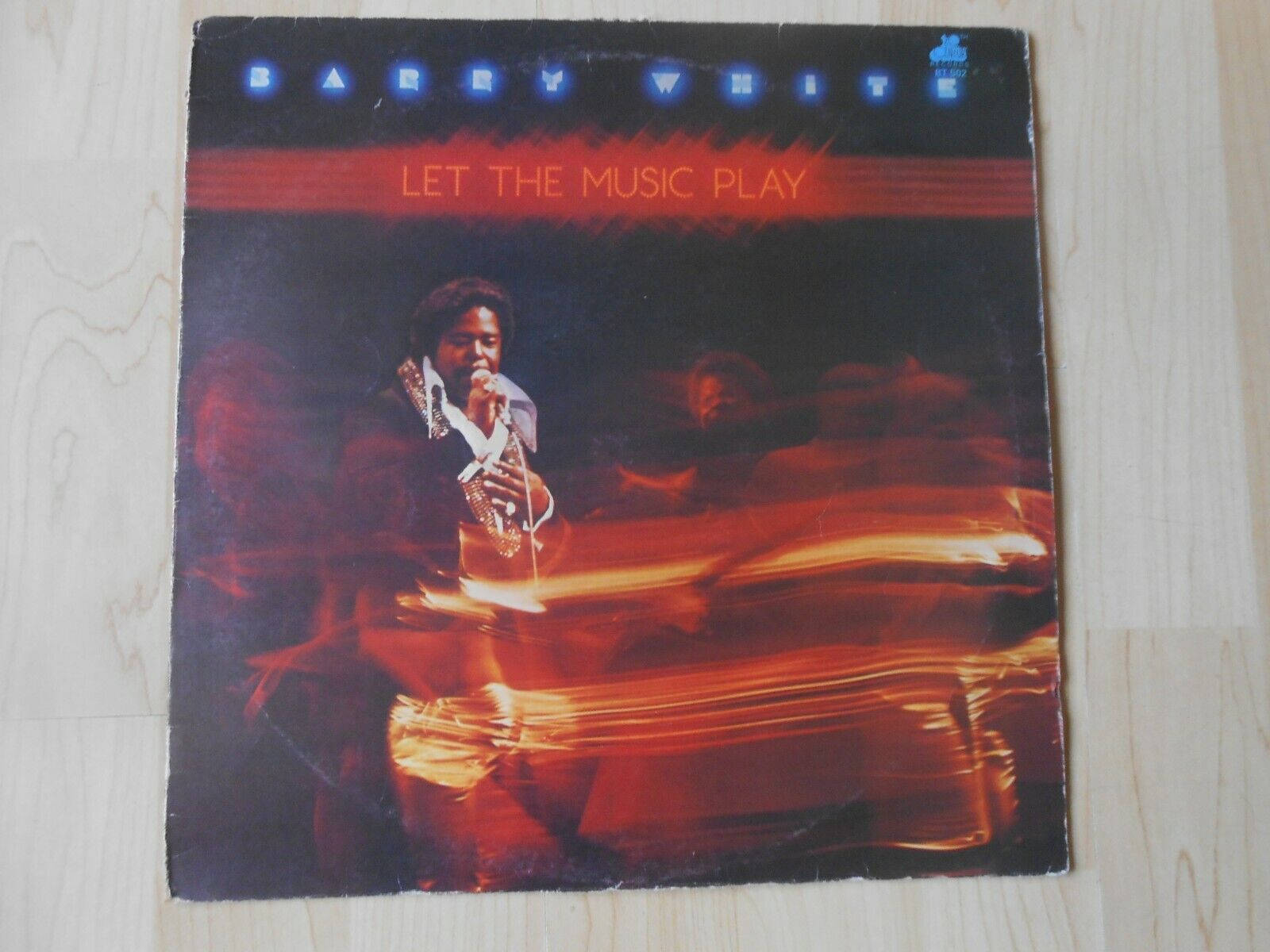 Let The Music Play Cover Barry White Background