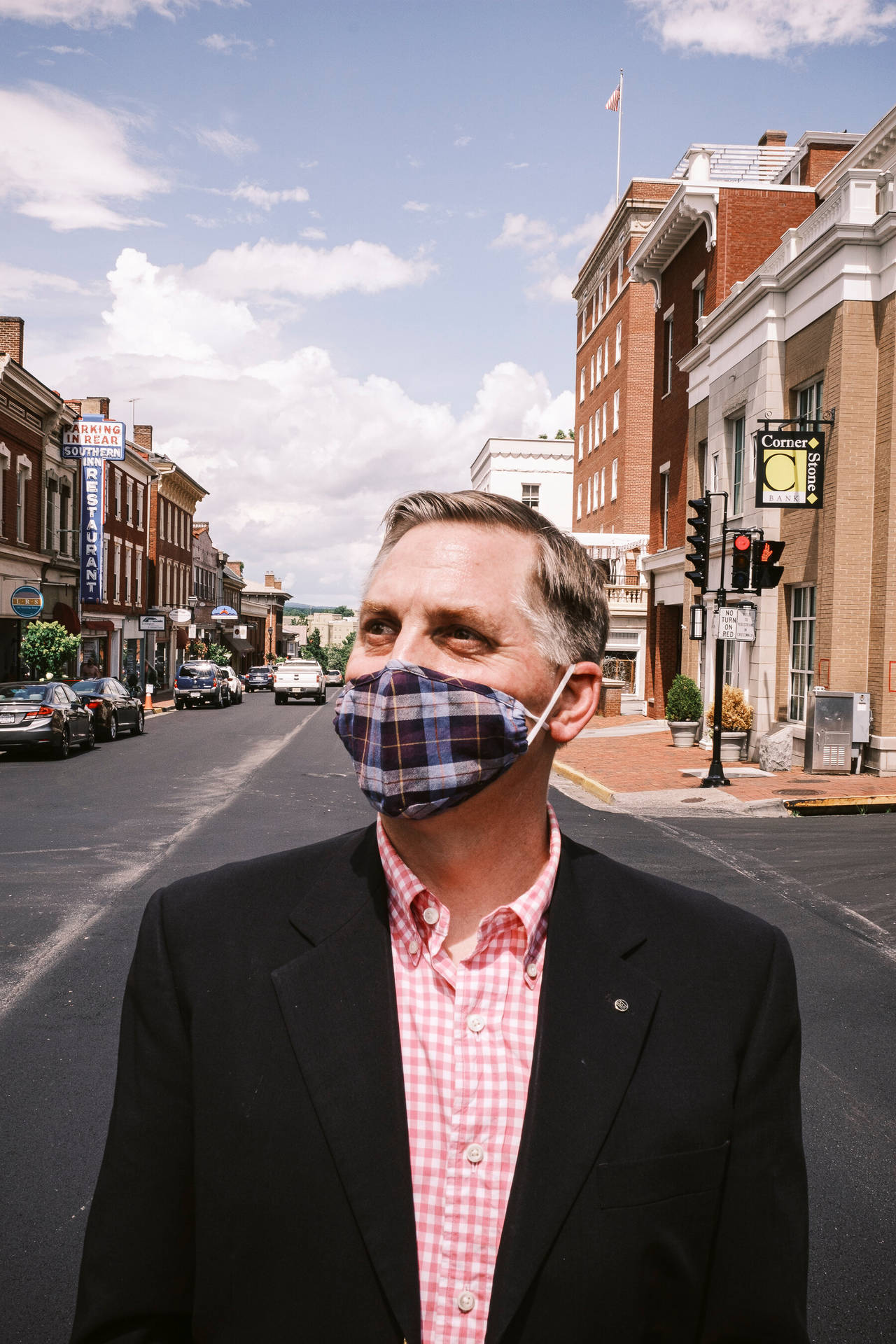 Lexington Man Wearing Mask