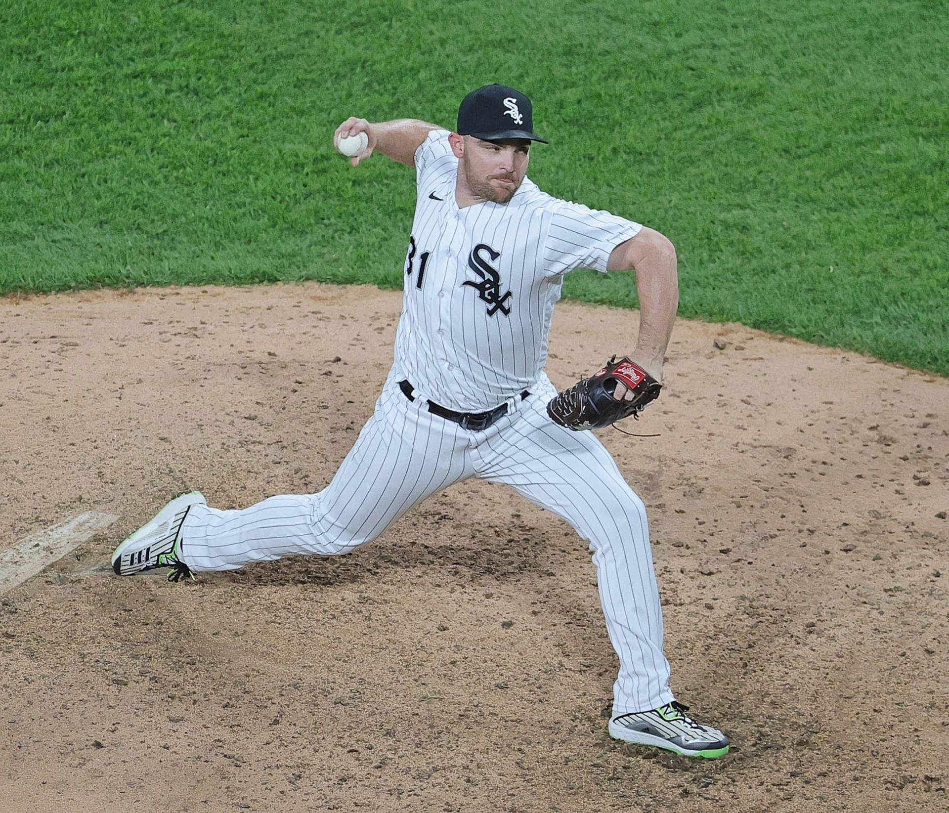 Liam Hendriks Winding Up Background