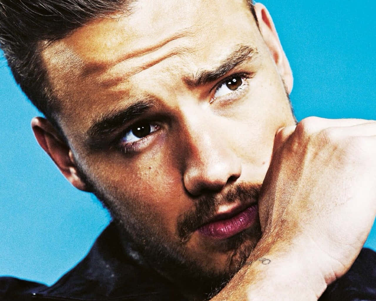 Liam Payne Blue Background