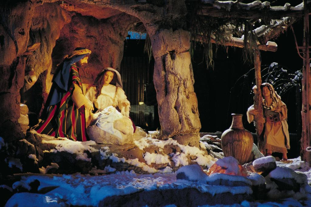 Life-size Christmas Nativity Scene Background