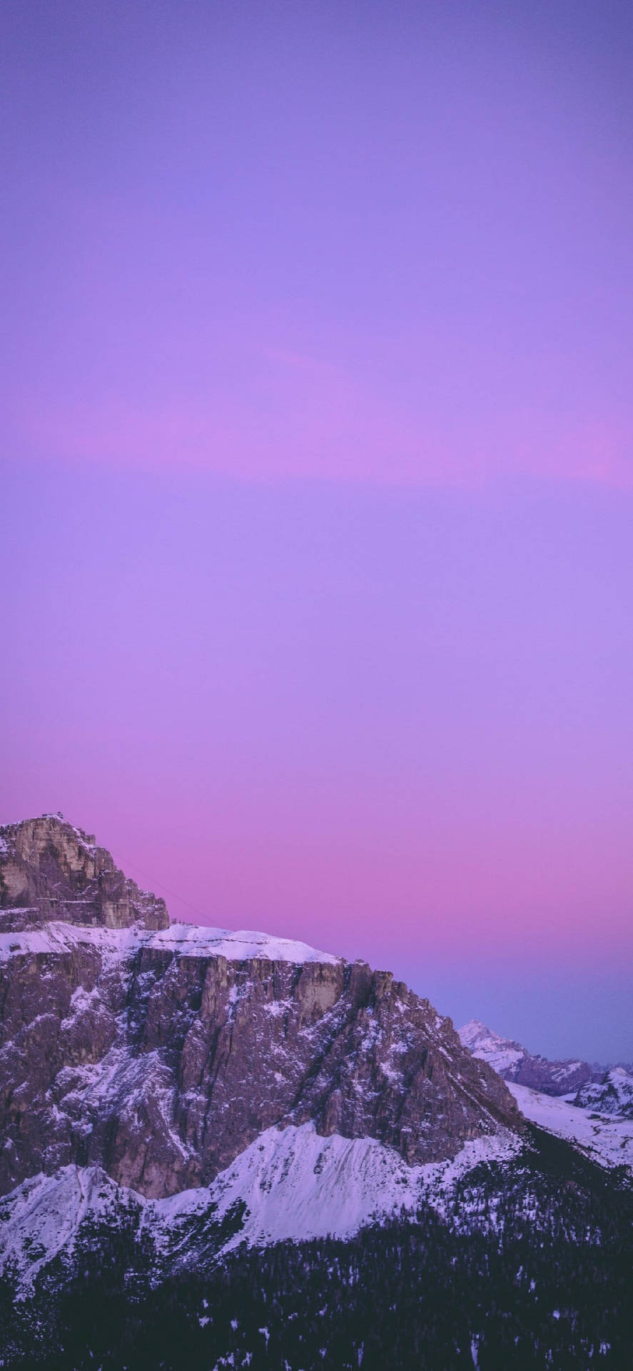 Light Purple Aesthetic Mountain Peak Background