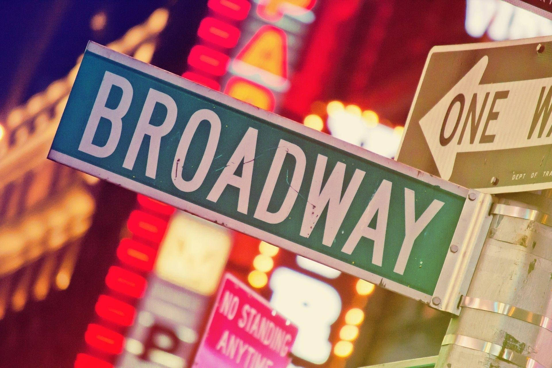 Light Up The Night On Broadway Background