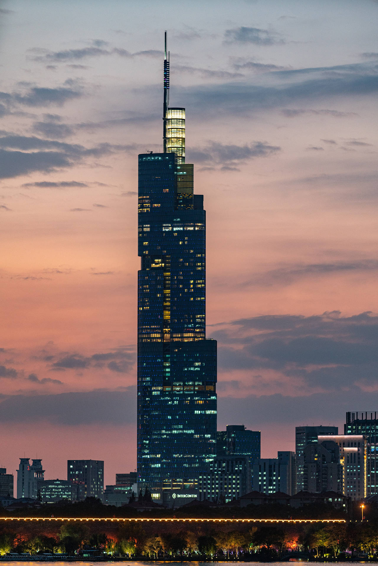 Lighted Tall Willis Tower Background