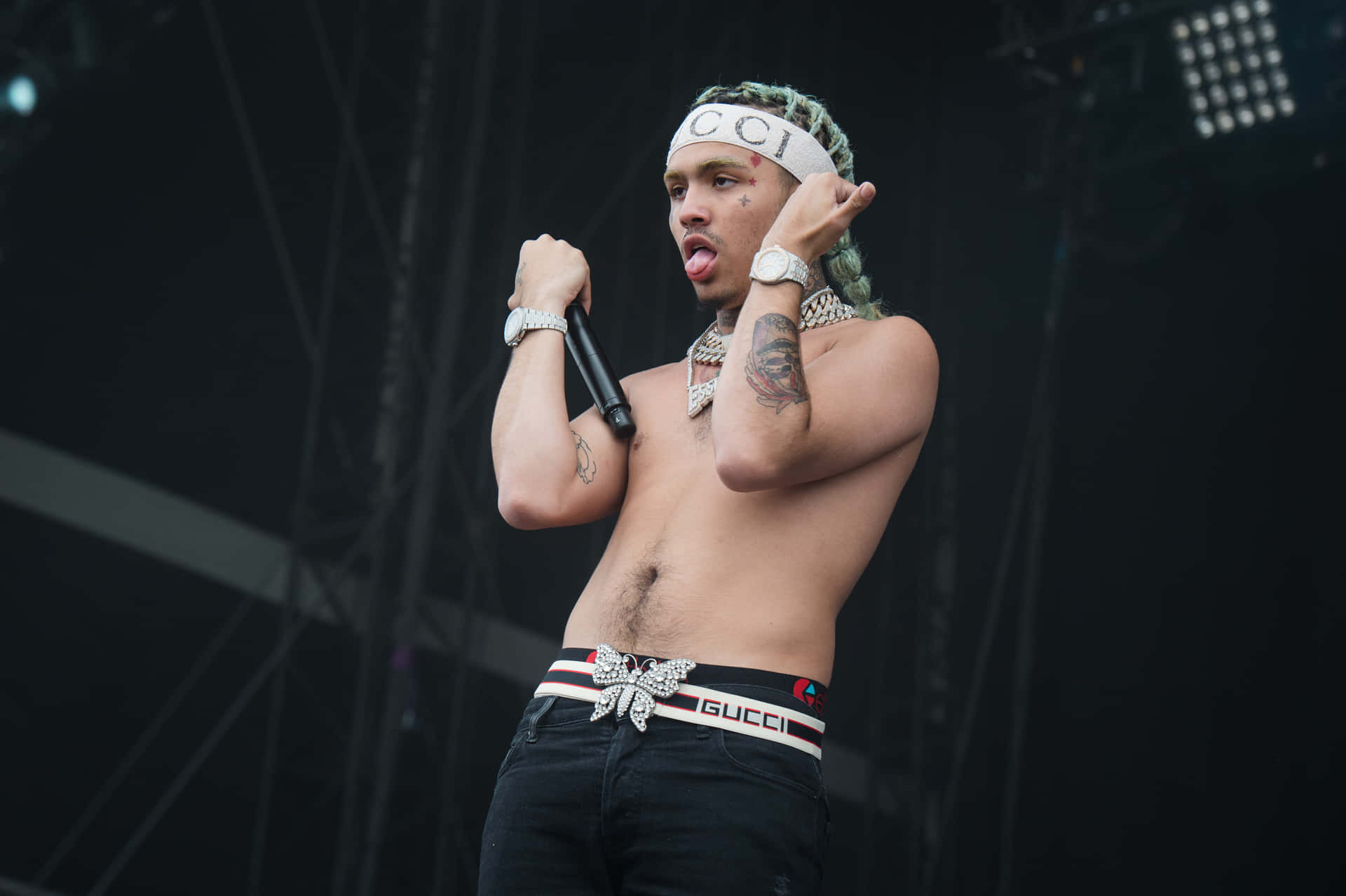 Lil Pump Rolling In Luxury