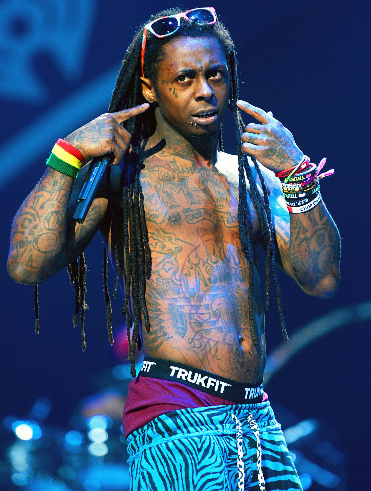 Lil Wayne Trunks Background