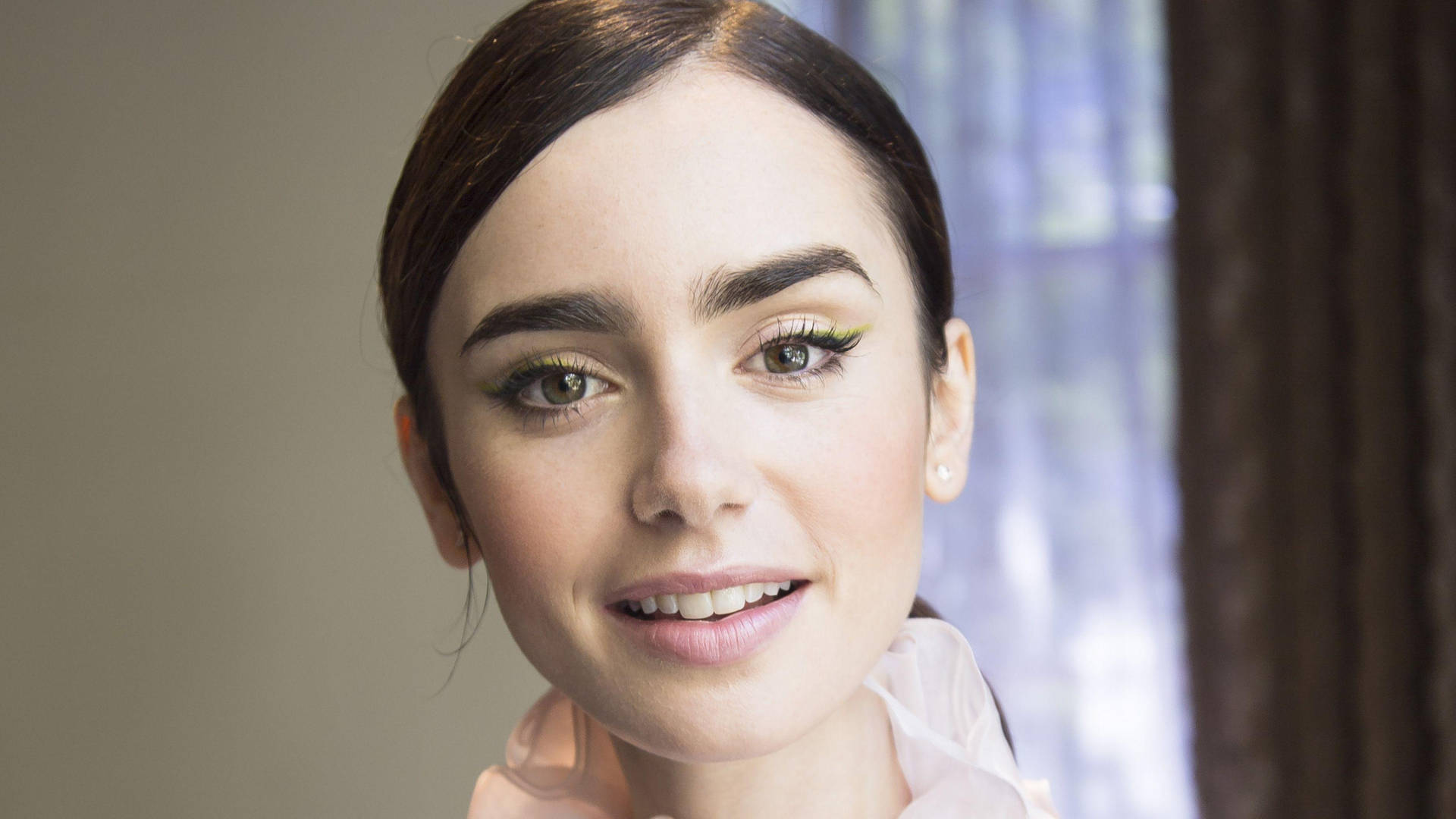 Lily Collins Close-up Photo