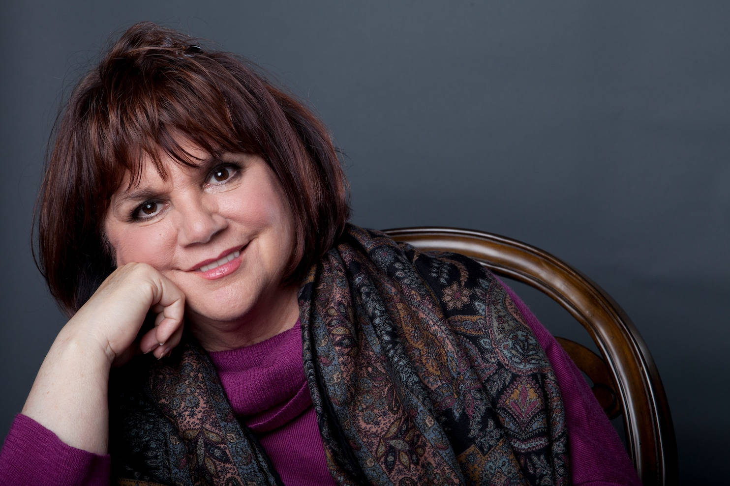 Linda Ronstadt Celebrity Photos Background