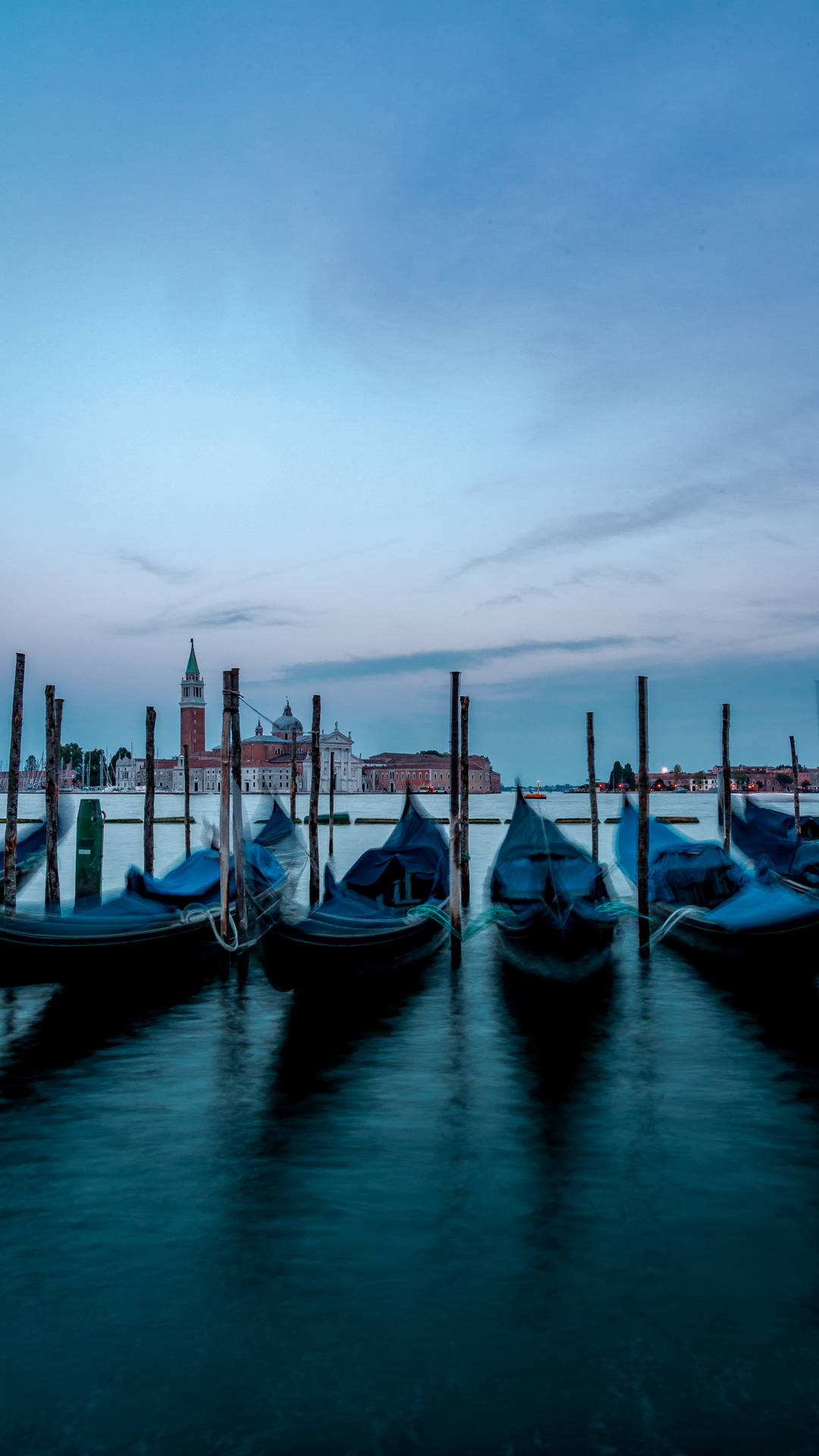 Line Of Boats 4k Hd Mobile