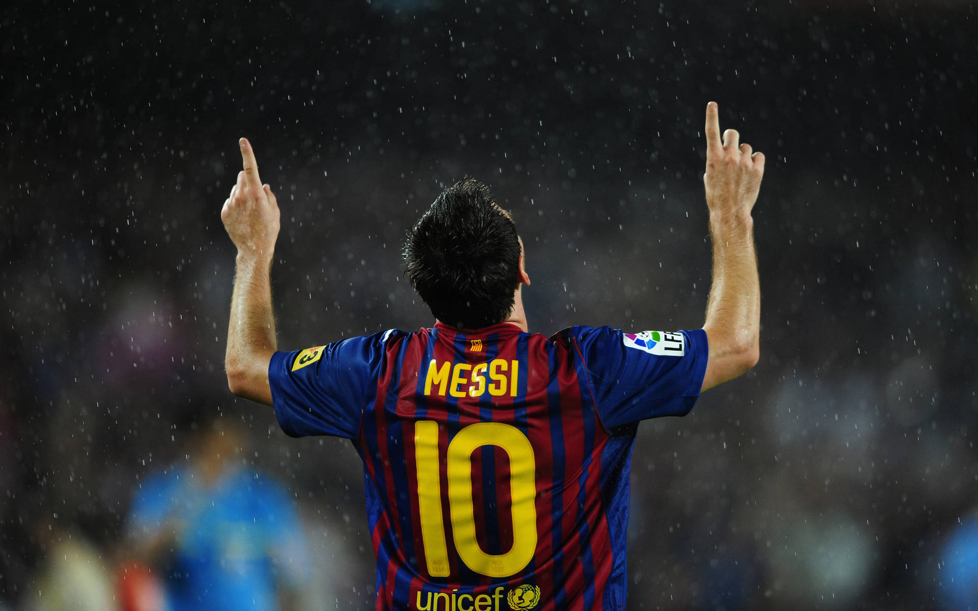 Lionel Messi Facing The Sky Background