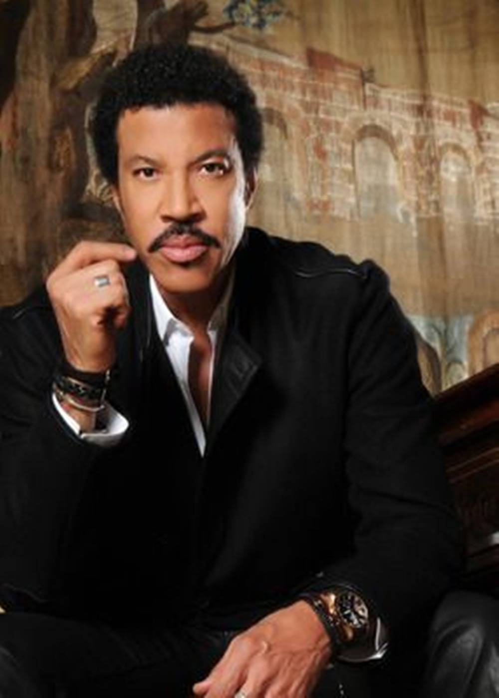 Lionel Richie All Night Long Album Background