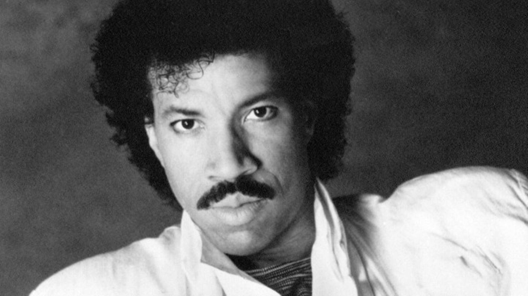 Lionel Richie Funk Band Lead Singer Background