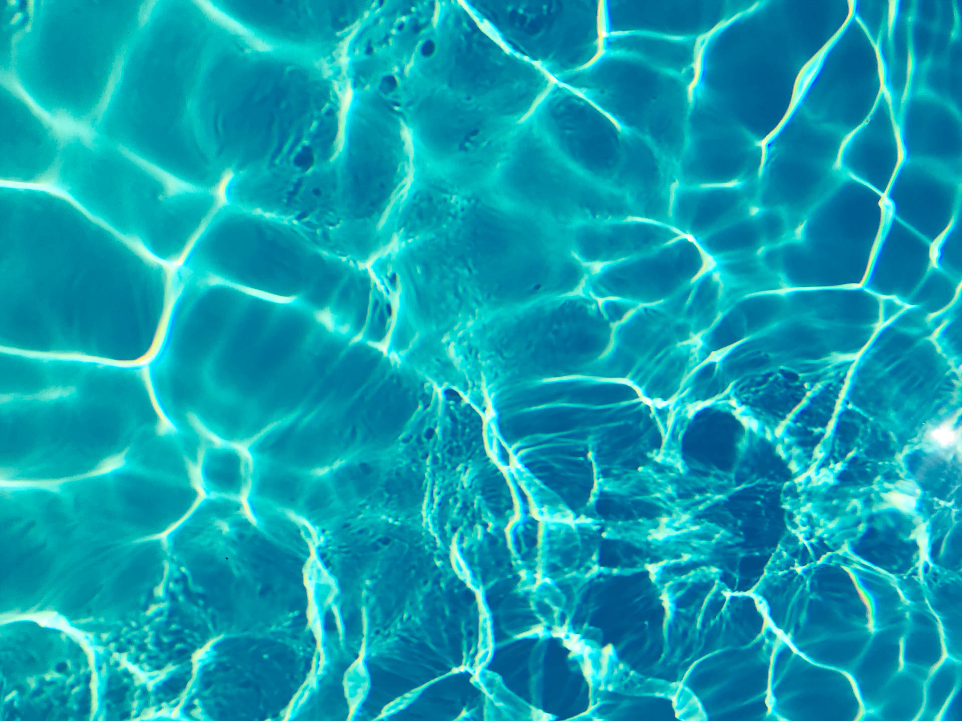 Liquid Water In Pool