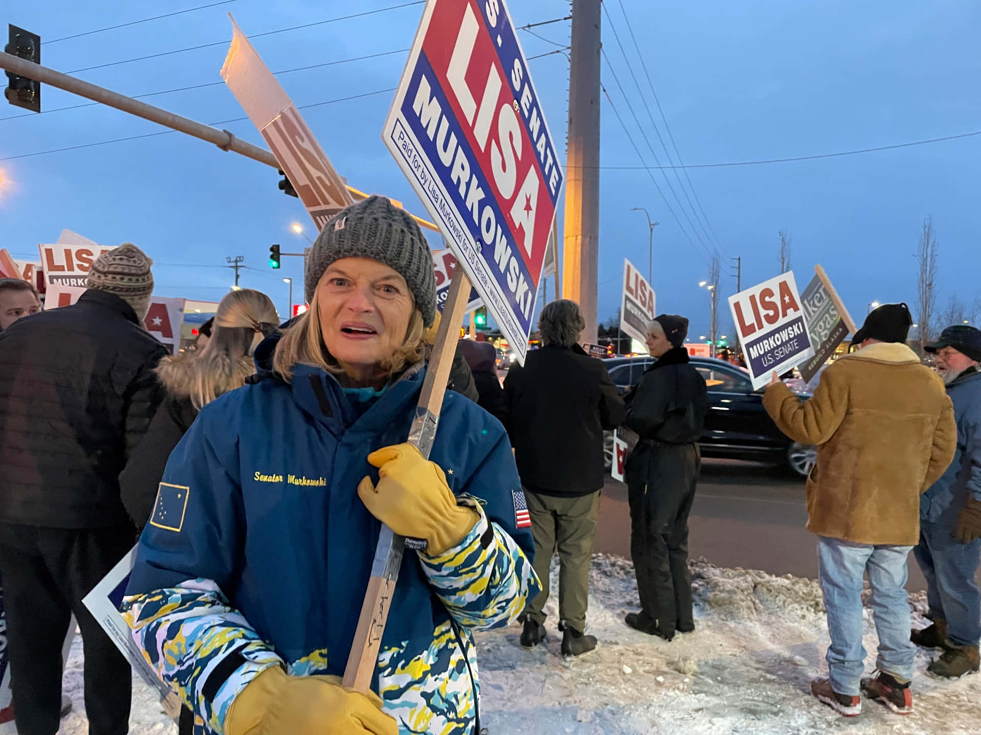 Lisa Murkowski Supporters Holding Signs