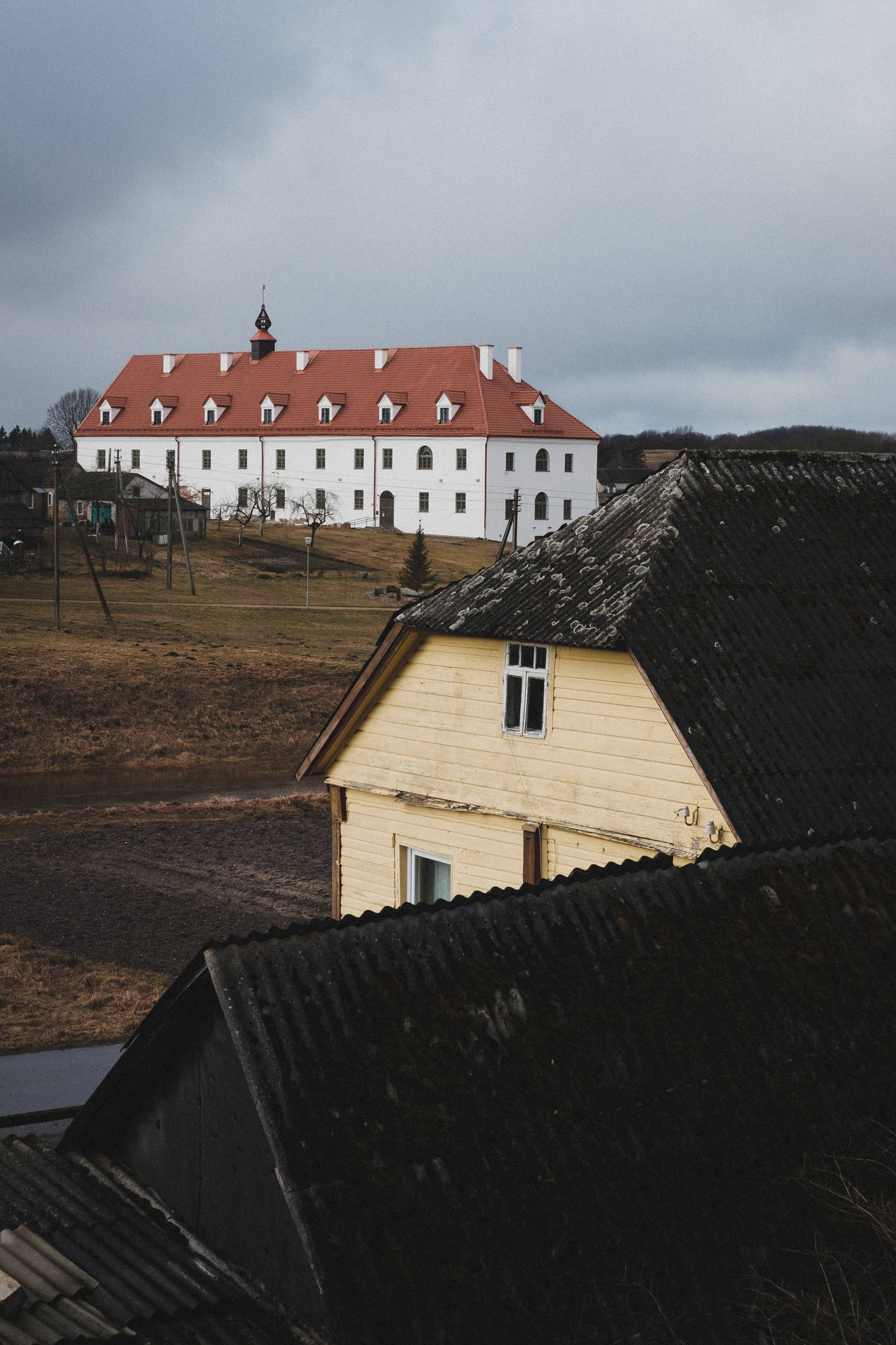 Lithuania Kražiai College Background