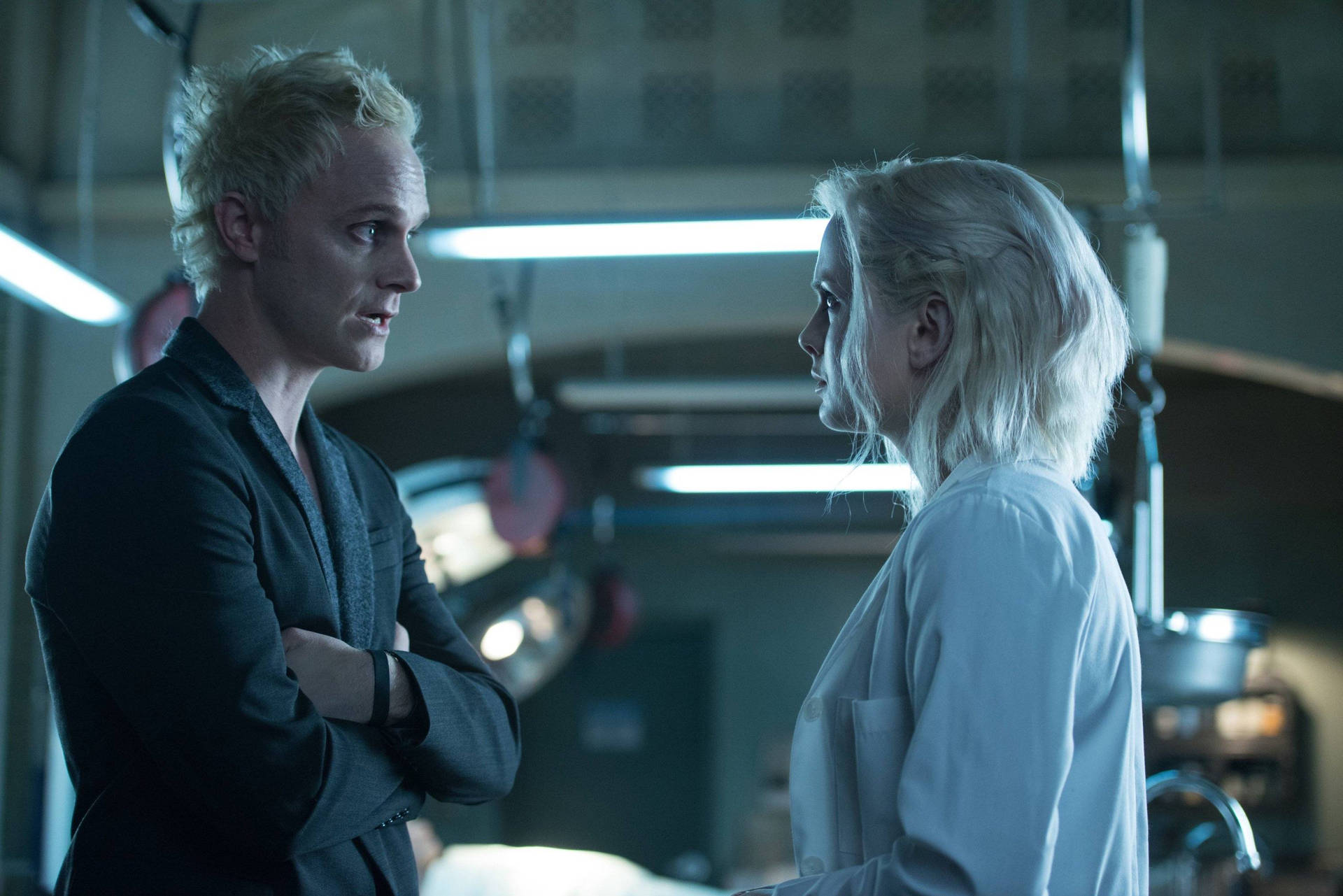 Liv Moore And Blaine Debeers Enjoying A Moment In Izombie.