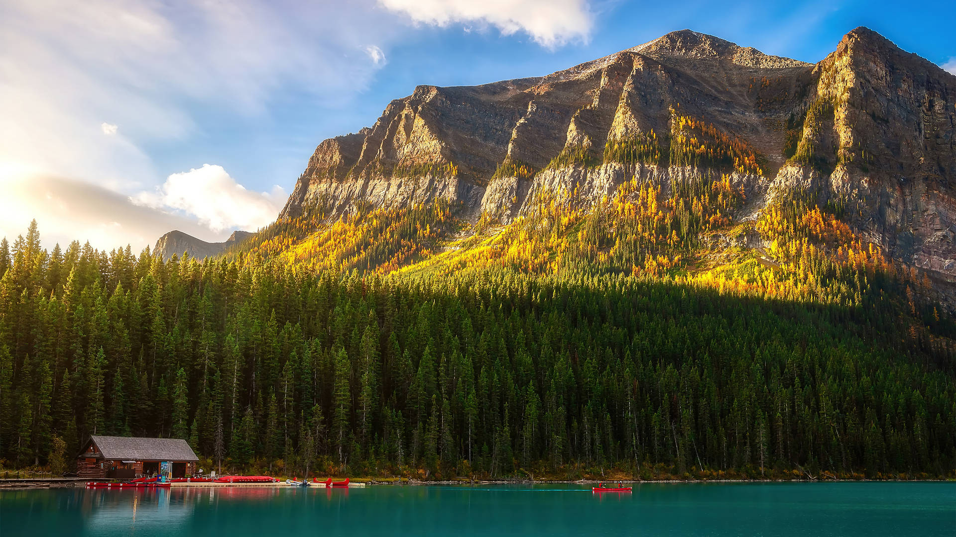 Live 4k Uhd With Canoes Background