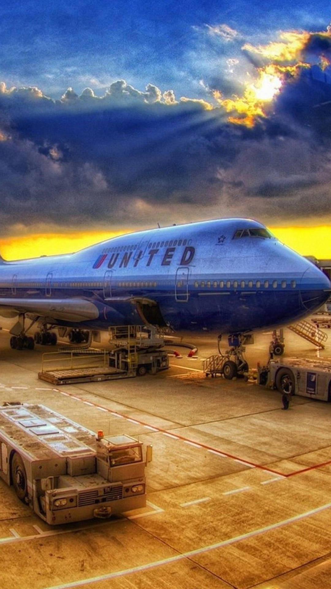 Loading United Cargo Airplane