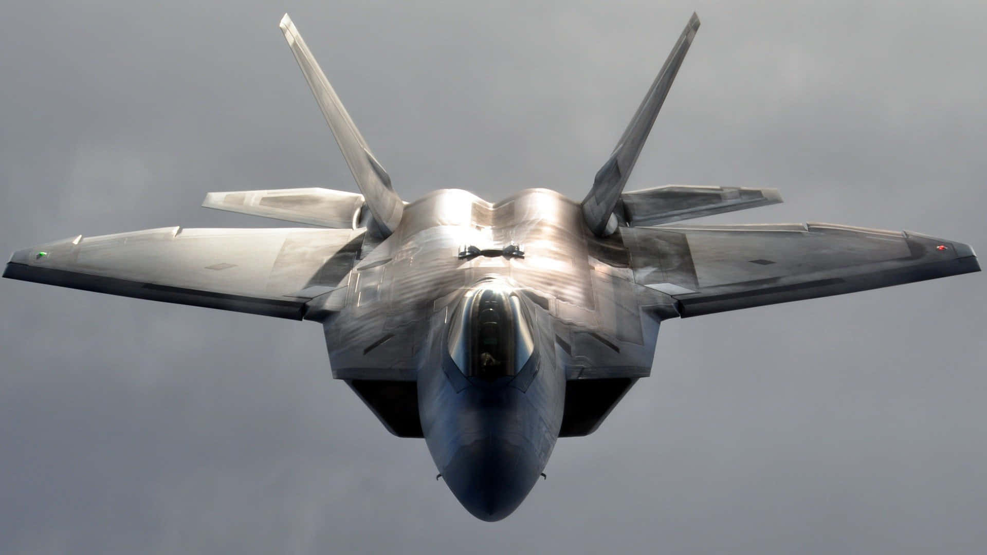 Lockheed Martin F-22 Raptor, America's Most Advanced Stealth Fighter Background