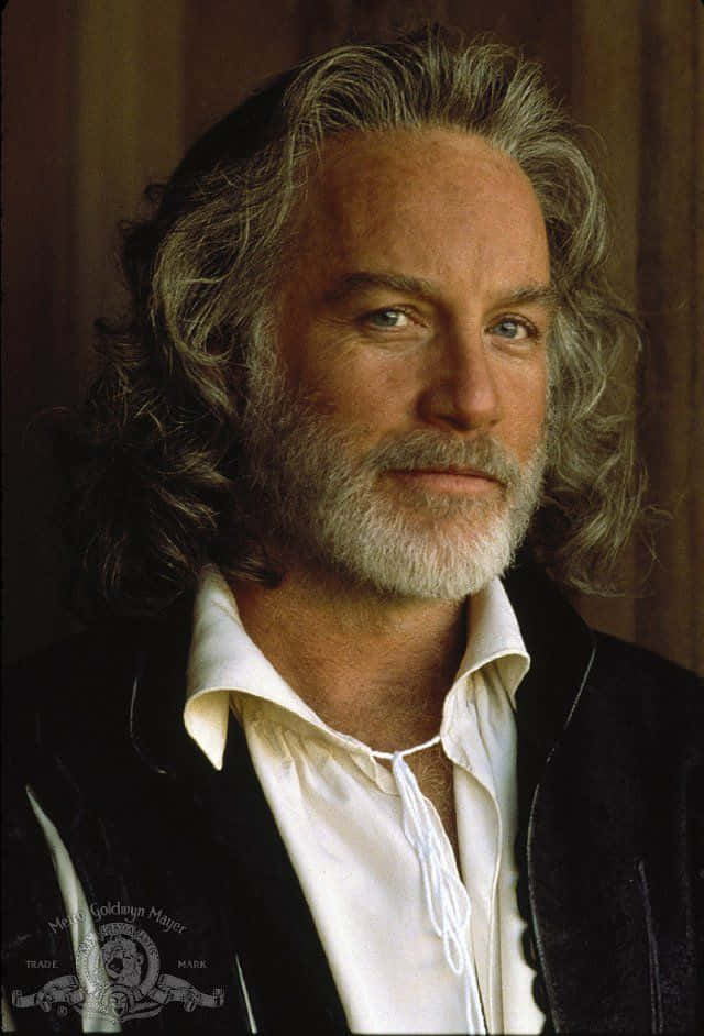 Long-haired Richard Dreyfuss