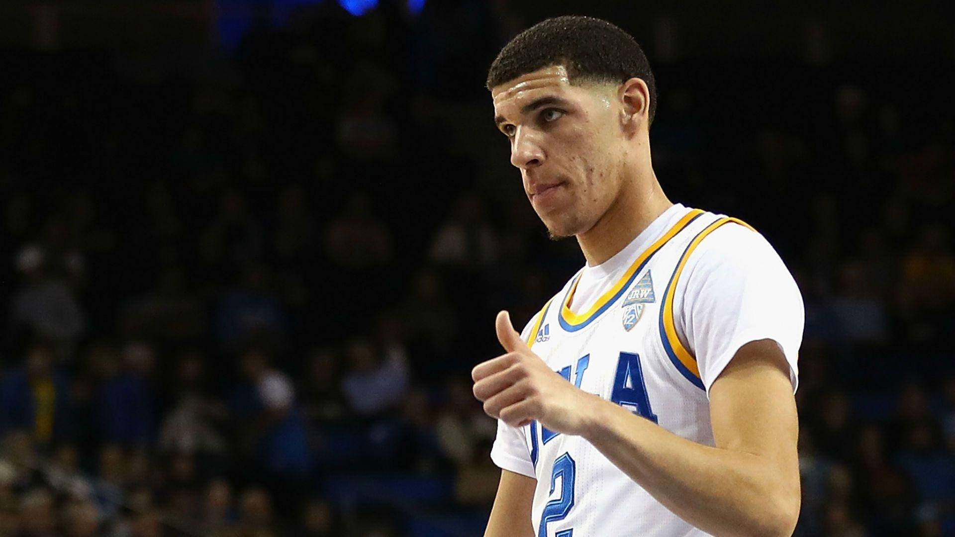 Lonzo Ball Giving A Cool Thumbs-up Background