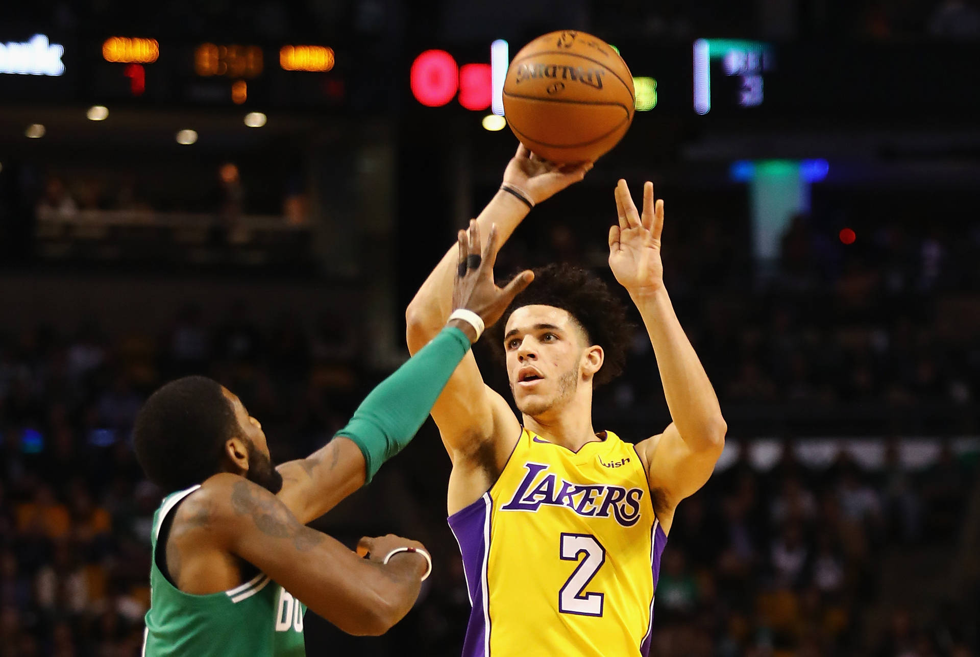 Lonzo Ball Three Points Shoot