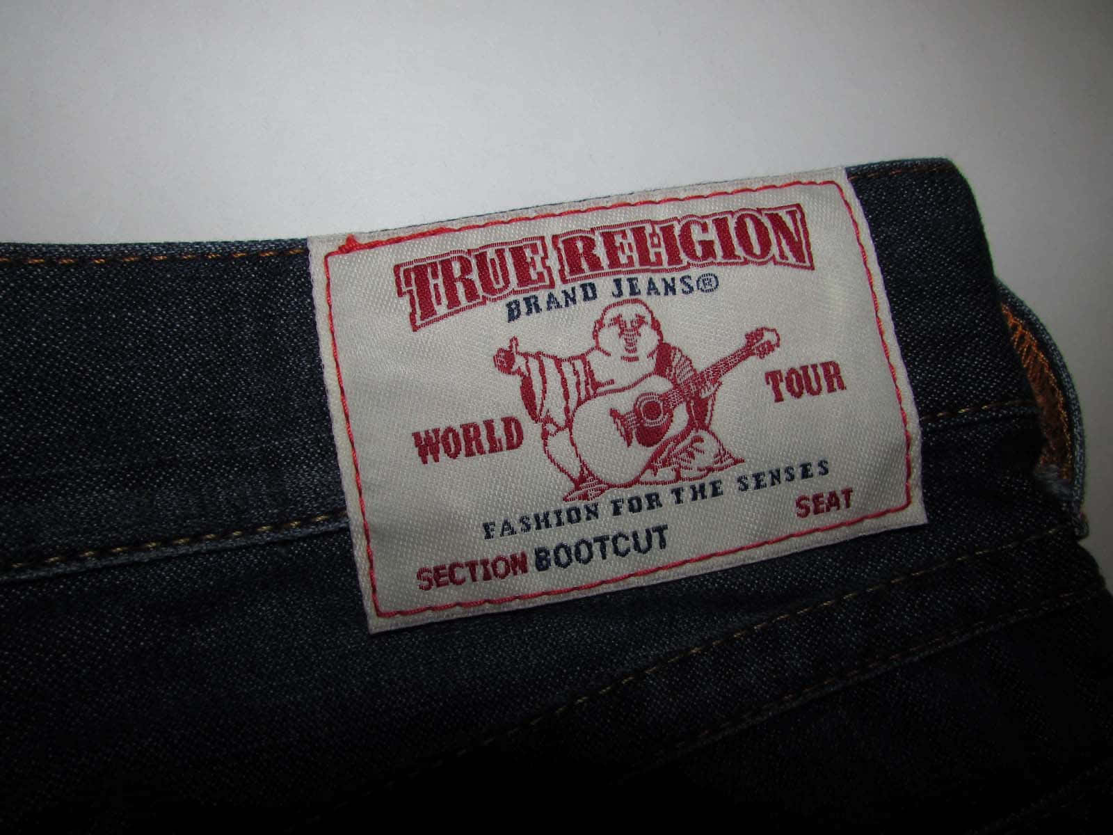 Look Fabulous In True Religion Jeans Background