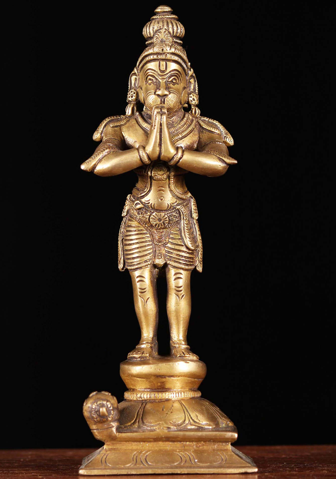 Lord Hanuman Golden 3d Sculpture Background
