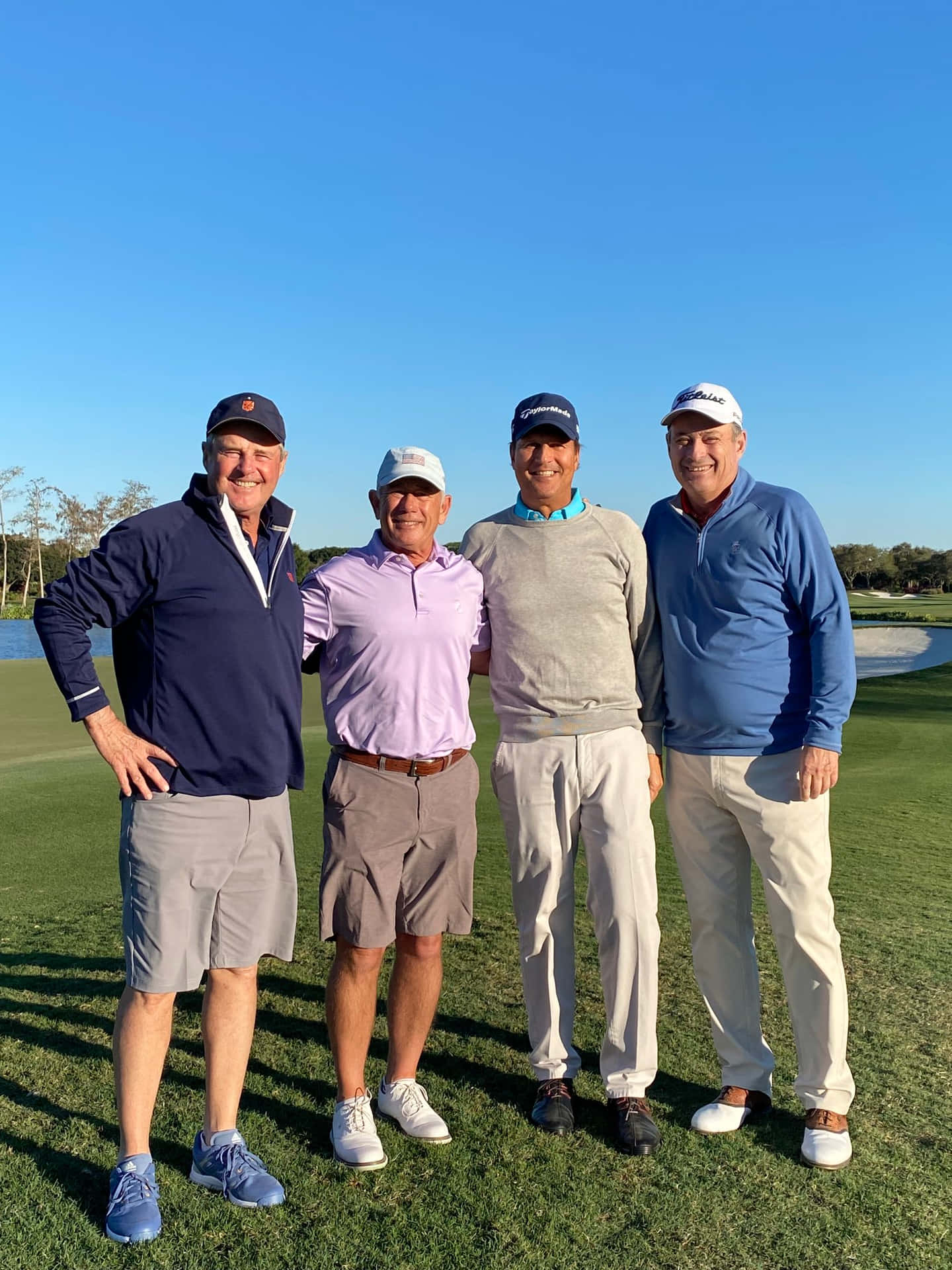Loren Roberts With Golfer Friends Background