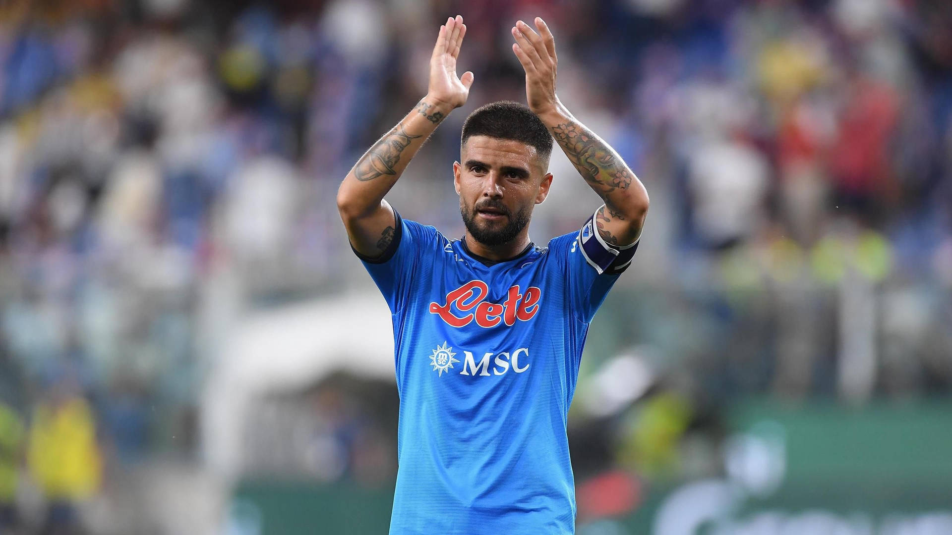 Lorenzo Insigne Of S.s.c Napoli Celebrating Victory Background