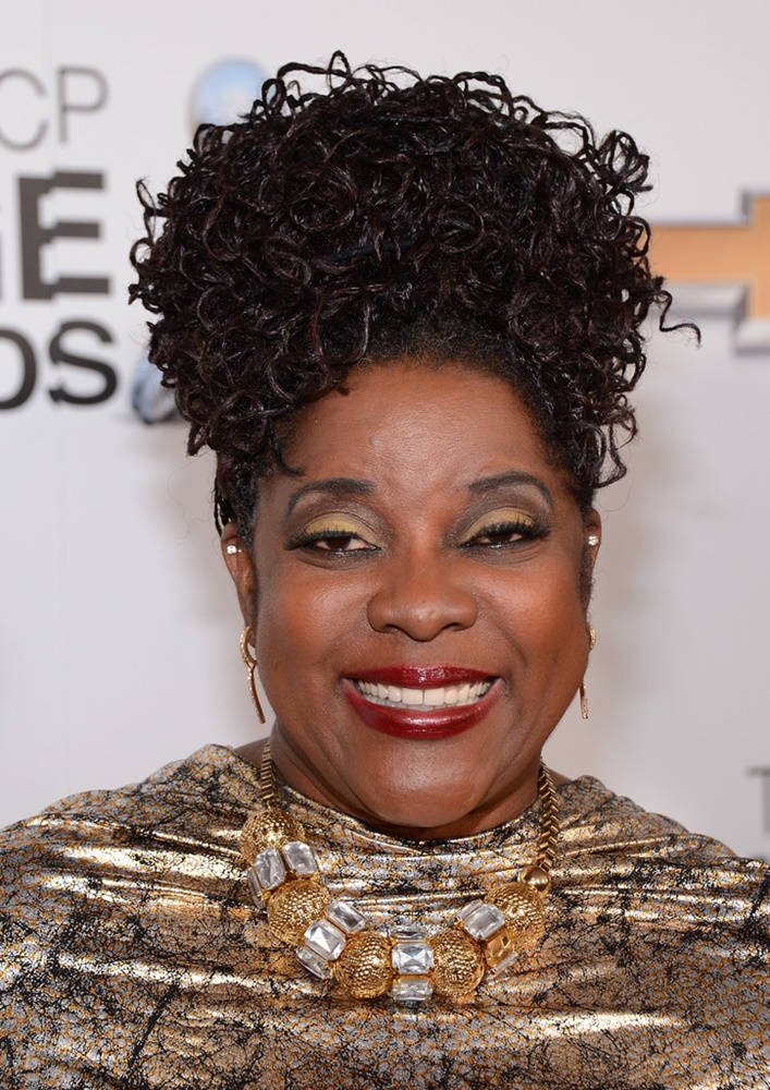 Loretta Devine 44th Naacp Image Awards In 2013 Background