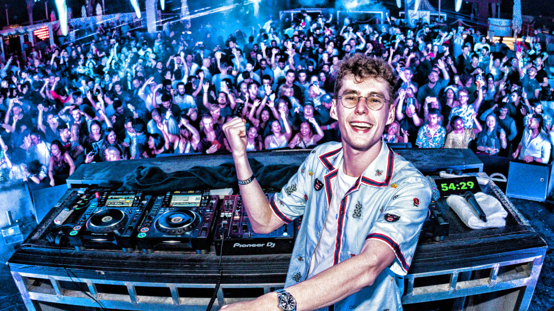 Lost Frequencies Dj Party Background