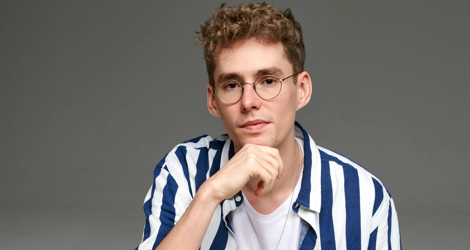 Lost Frequencies In Blue Stripes Background