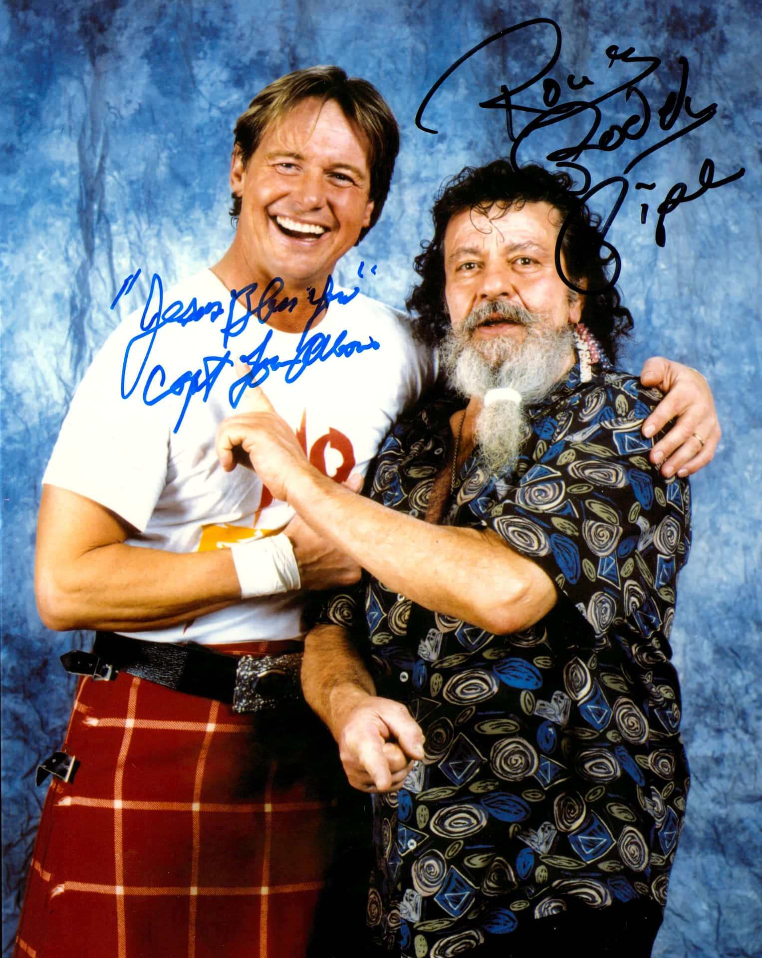 Lou Albanoand Colleague Autographed Photo Background
