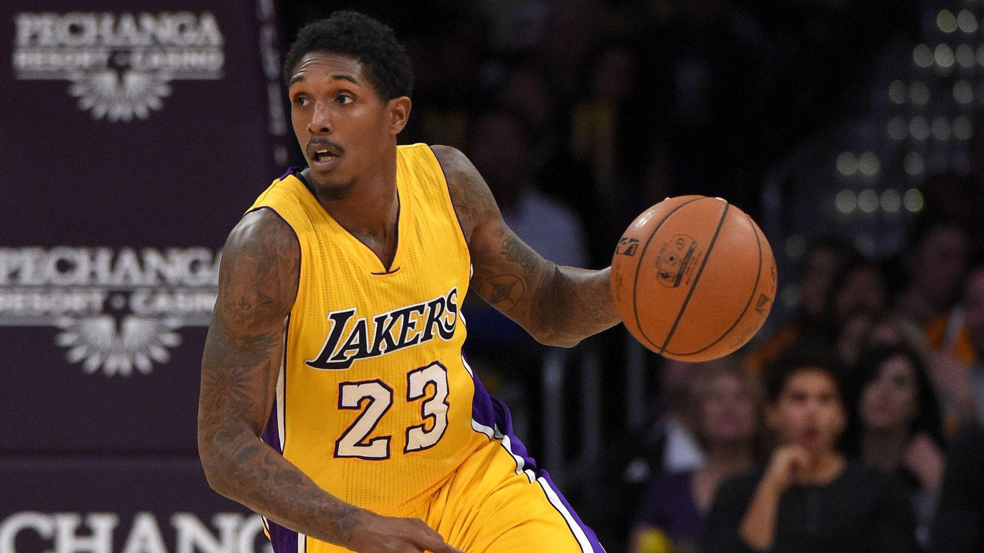 Lou Williams In Los Angeles Lakers Background