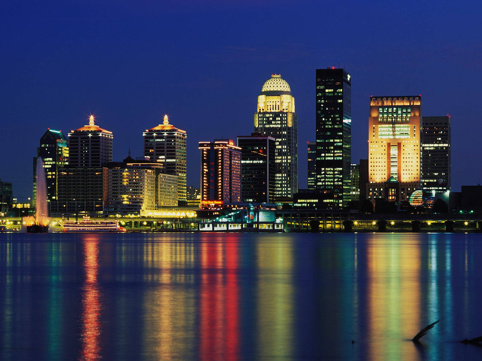 Louisville Skyline At Night Background