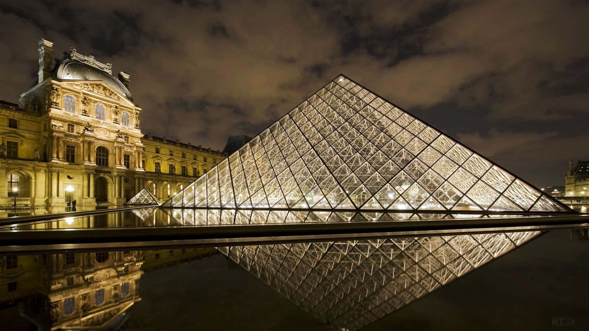 Louvre Museum Peaceful Night In Paris
