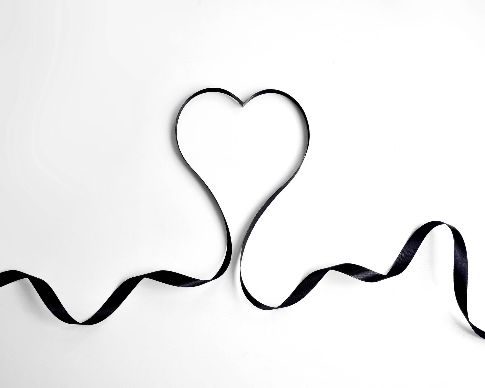 Love Black And White Heart Ribbon Background