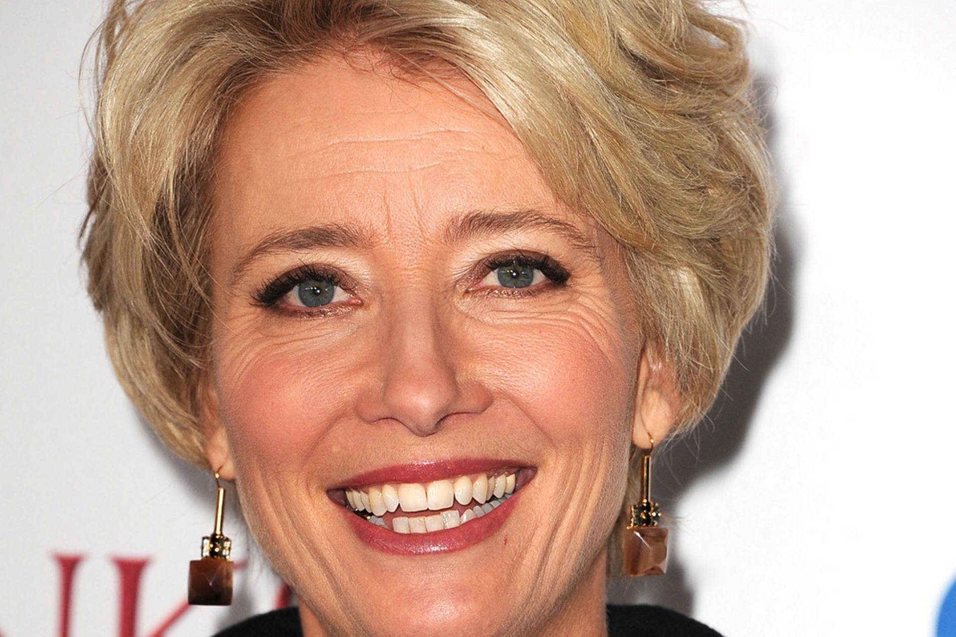 Lovely Emma Thompson Background